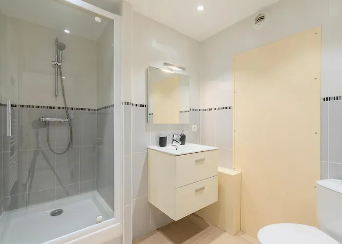 Appartamento Renovated In Semi-basement & Hypercentre *